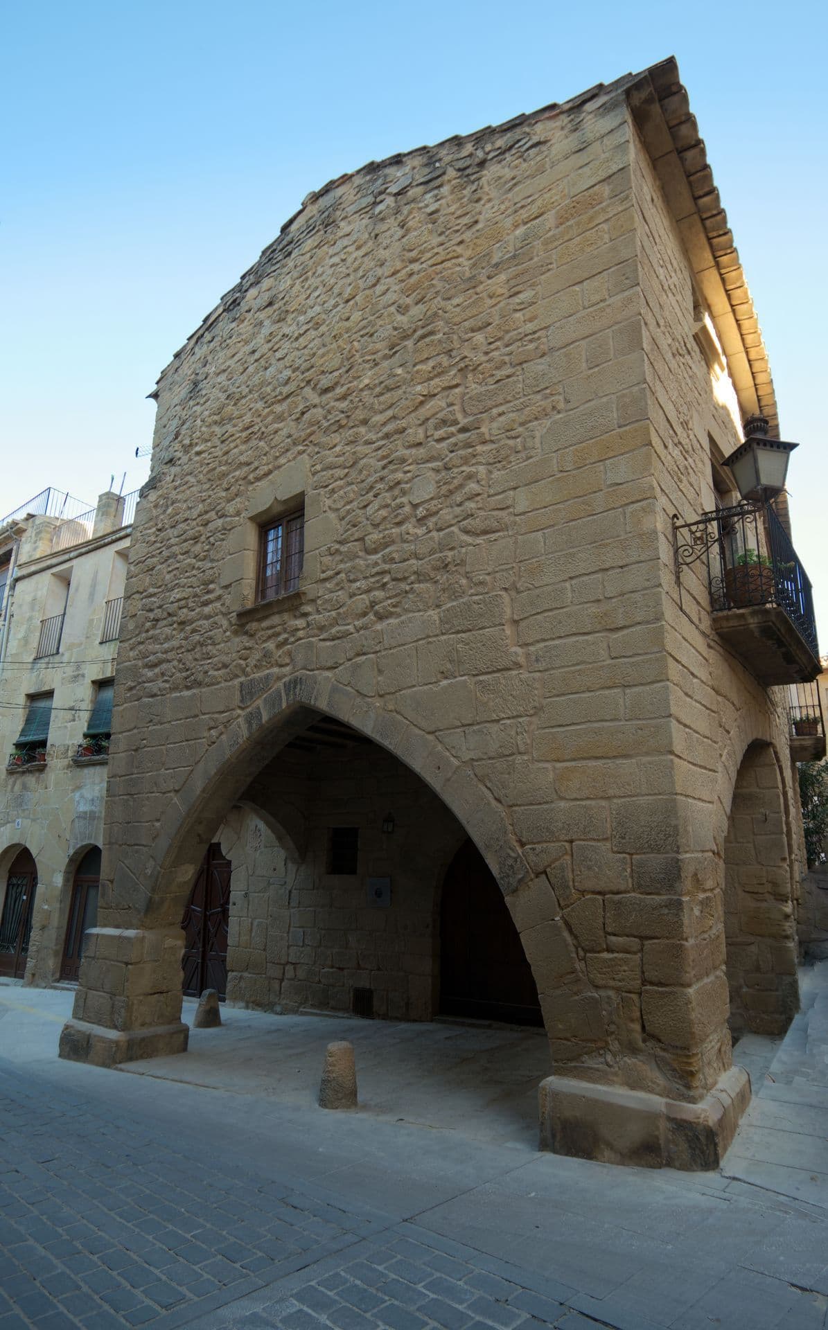 Casa-Lonja-Els-Calderers.jpg