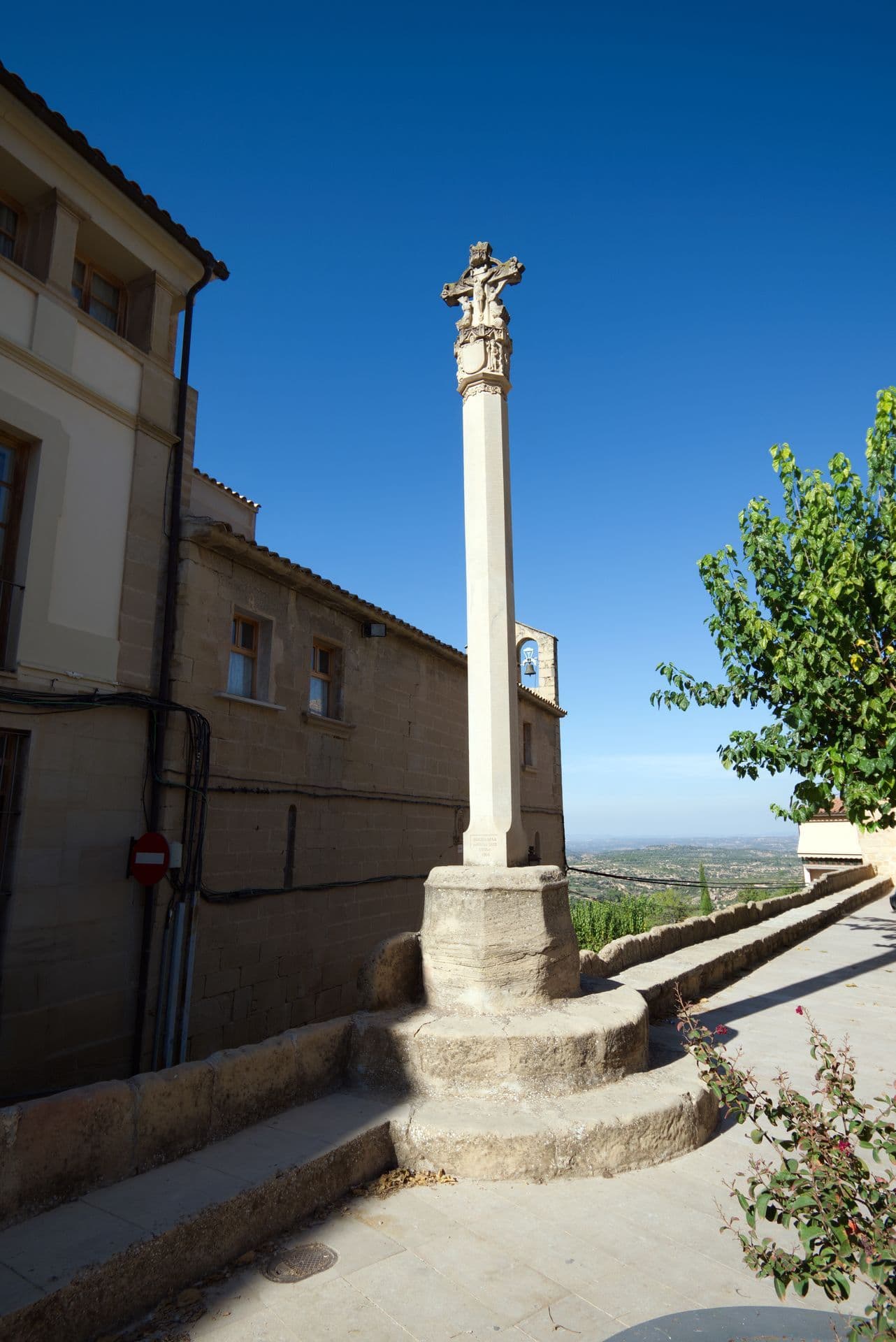 Cruz-del-Termino.jpg