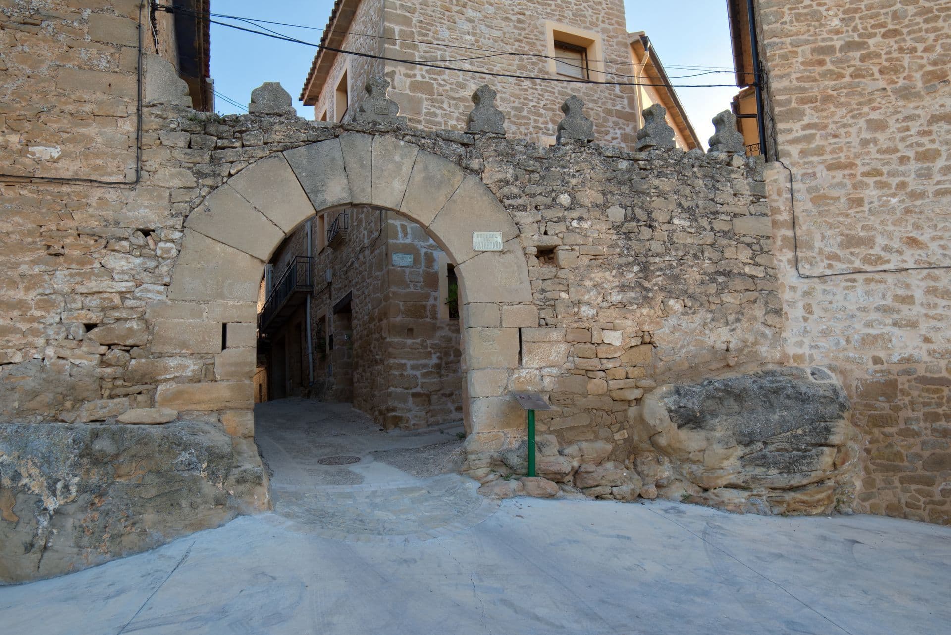 Portal-de-Les-Creus.jpg