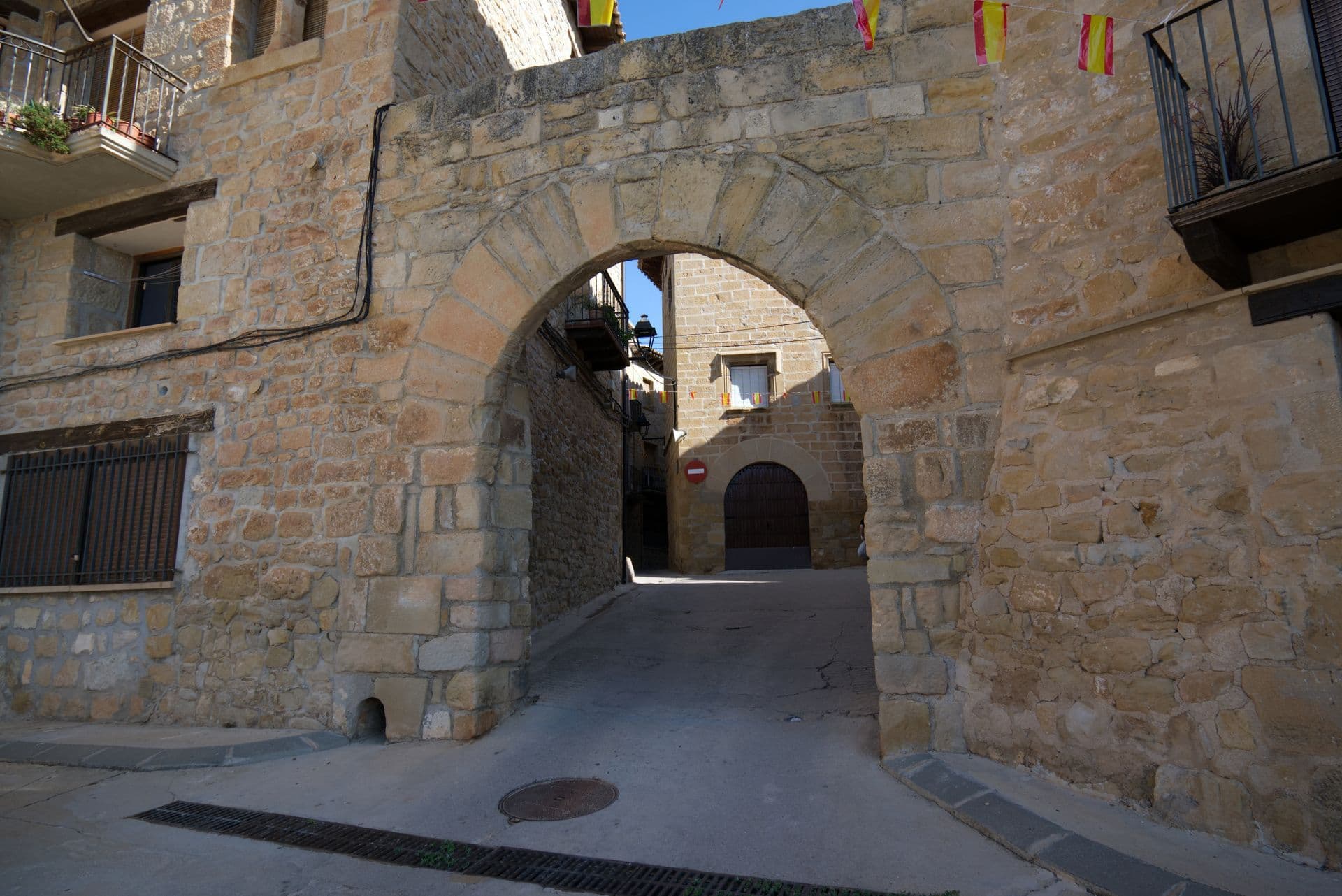 Portal-de-Valderrobres.jpg