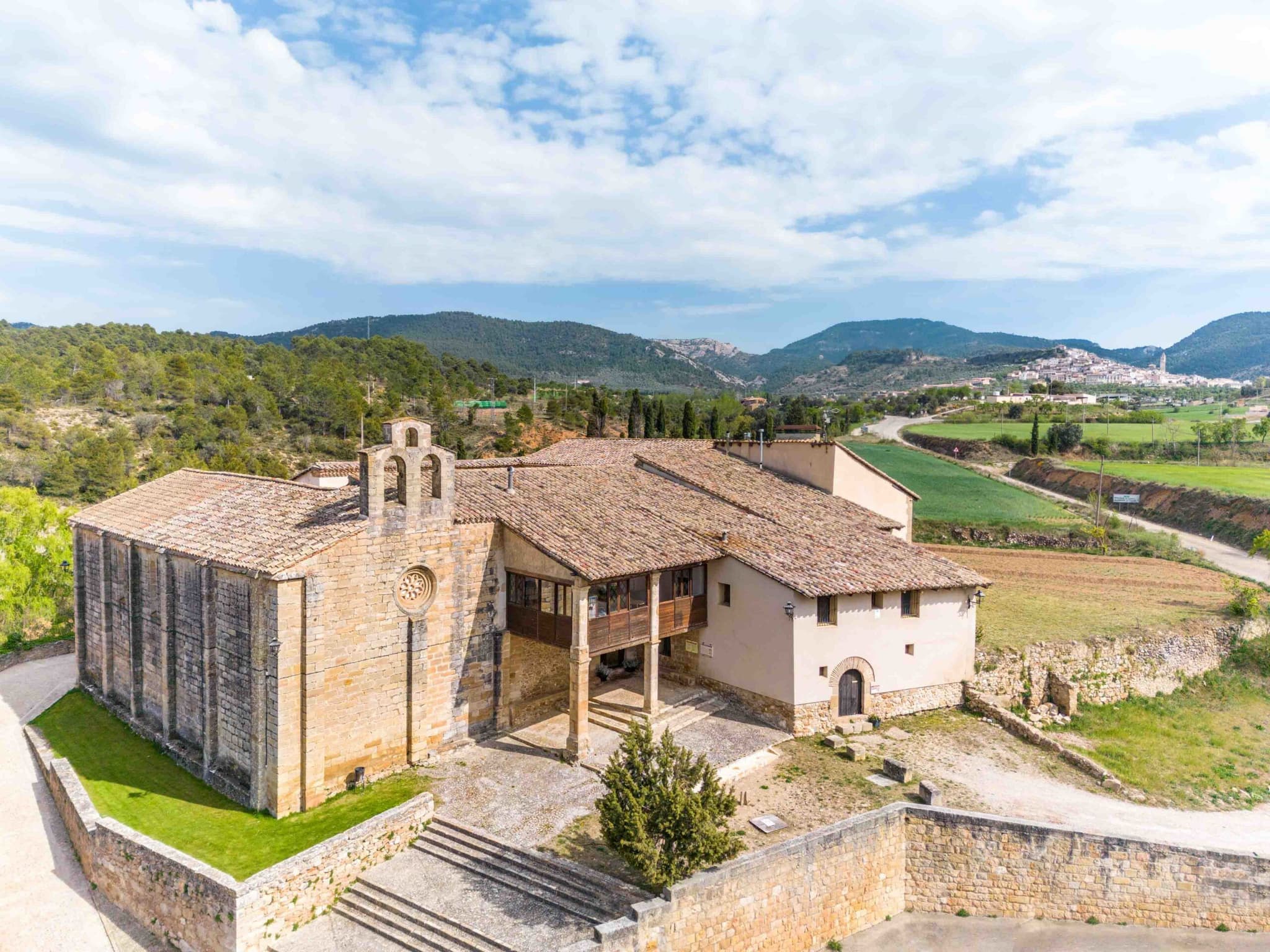 SANTUARIO DE LA VIRGEN DE LA FUENTE / CENTRO DE INTERPRETACIÓN DEL PORCINO